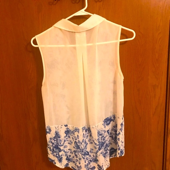 Kimchi Blue Blouse - Picture 3 of 3